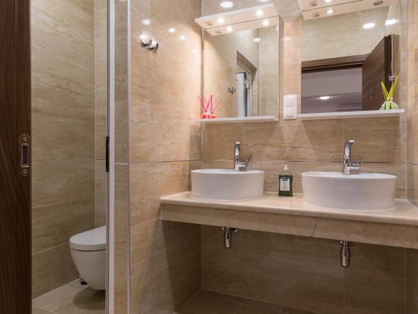 Hostel Free Bird : photo 3 de la chambre lit dans dortoir pour femmes de 8 lits