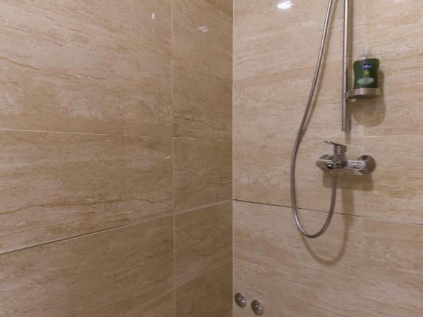 Hostel Free Bird : photo 7 de la chambre lit dans dortoir mixte de 10 lits