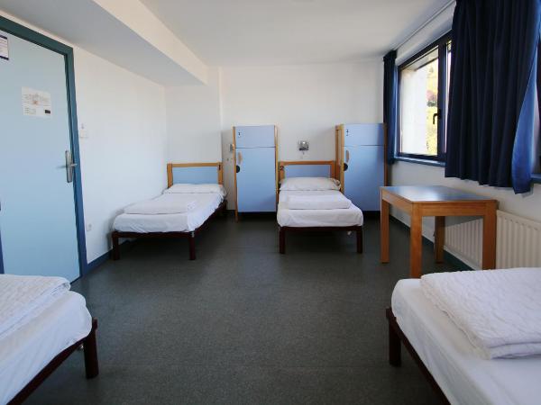 Bilbao Hostel : photo 3 de la chambre lit dans un dortoir de 4 lits