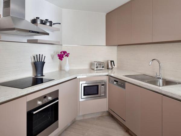 Hyatt Regency Creek Heights Residences : photo 4 de la chambre appartement familial 2 chambres avec cuisine