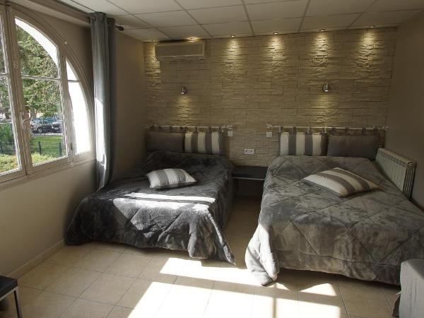 Hôtel Le Derby : photo 1 de la chambre chambre double