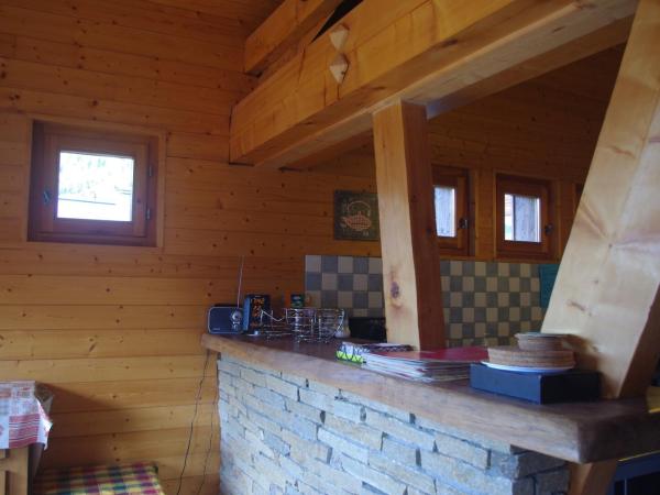 Central Hostel Chatel : photo 2 de la chambre chalet