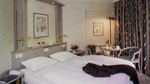 Hotel Senator Hamburg : photo 1 de la chambre chambre double