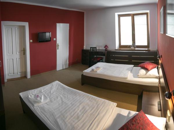 Hotel Best : photo 2 de la chambre chambre double ou lits jumeaux standard