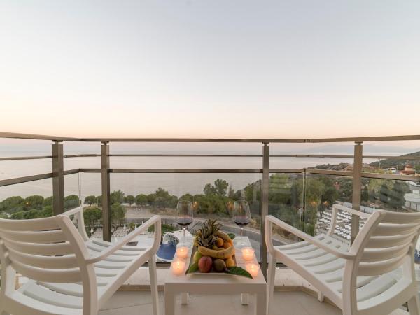 Ramada Resort Kusadasi & Golf : photo 5 de la chambre chambre double supérieure – vue sur mer