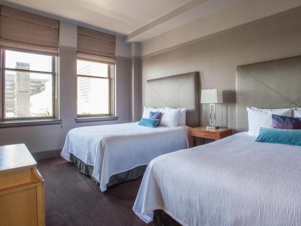 Magnolia Hotel Downtown Dallas : photo 2 de la chambre chambre avec 2 grands lits queen-size 