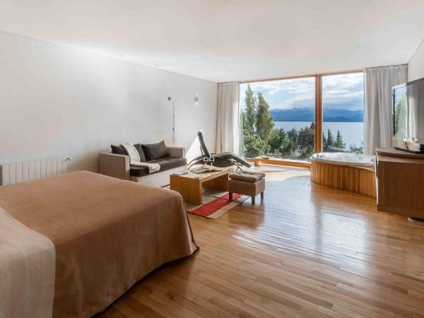 Design Suites Bariloche : photo 2 de la chambre studio lit queen-size de luxe 