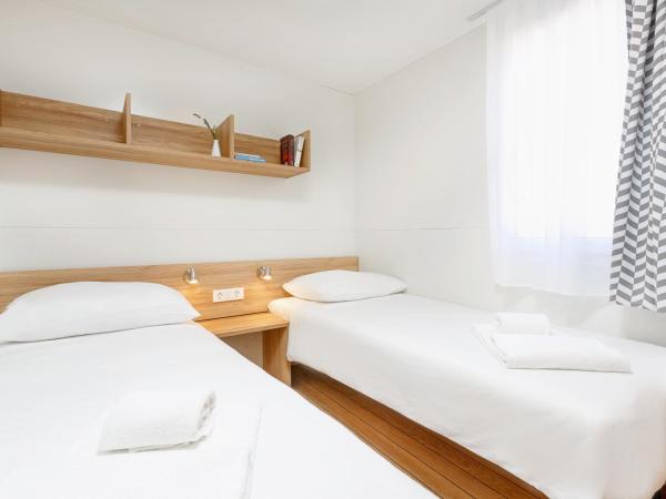 Maistra Camping Polari Mobile homes : photo 9 de la chambre mobile home 2 chambres premium