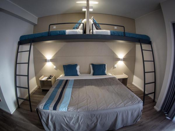 Hotel do Parque : photo 4 de la chambre chambre familiale