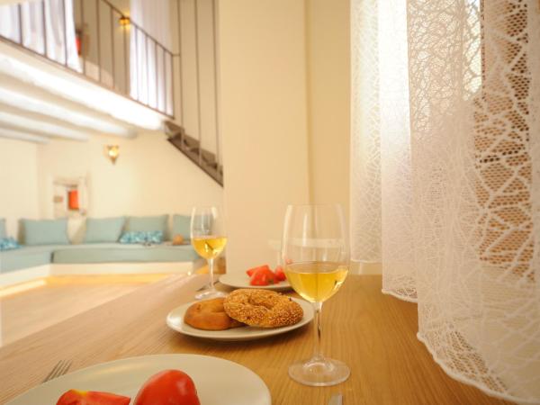 Veranda Rossa Suites : photo 2 de la chambre maisonnette