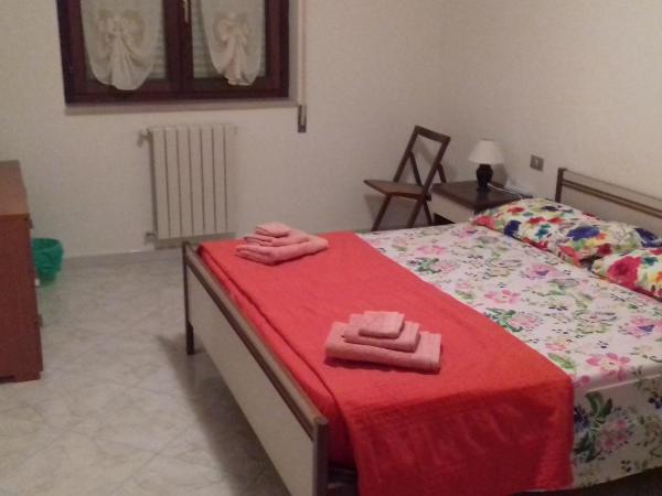 Home Sweet Home : photo 8 de la chambre chambre double avec salle de bains privative