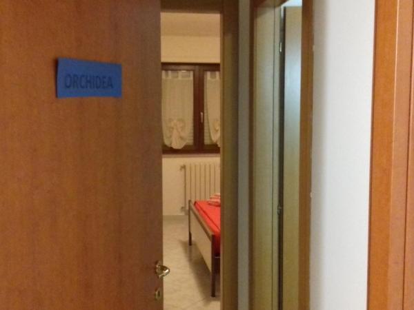 Home Sweet Home : photo 10 de la chambre chambre double avec salle de bains privative