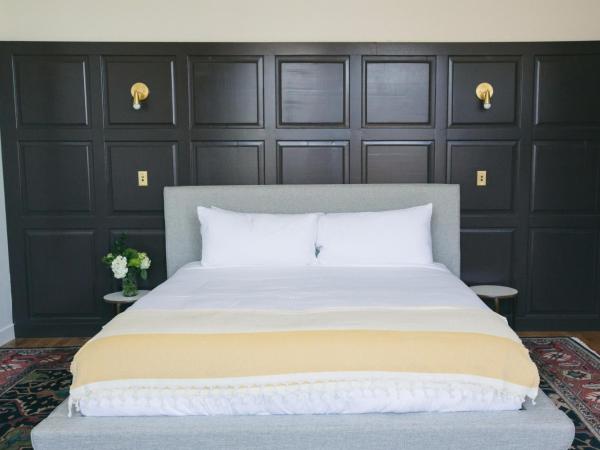 The Publishing House Bed and Breakfast : photo 1 de la chambre chambre everleigh