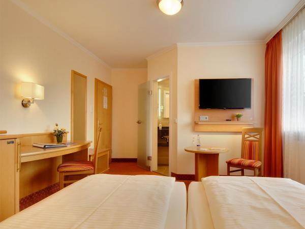 Hotel Kriemhild am Hirschgarten : photo 6 de la chambre chambre double