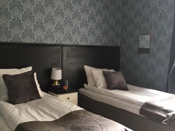 Morris Hotel : photo 9 de la chambre chambre double ou lits jumeaux