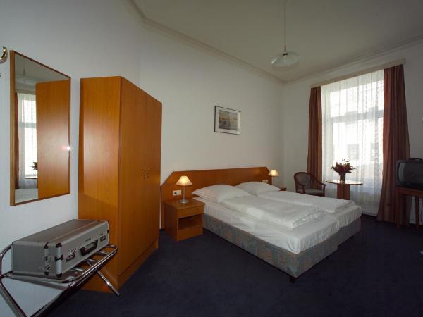 Hotel Lumen am Hauptbahnhof : photo 4 de la chambre chambre double