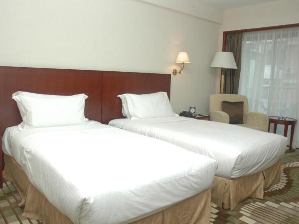 Jianguo Hotel : photo 3 de la chambre chambre lits jumeaux standard