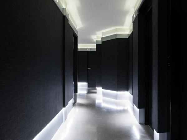 Hotel Pompaelo Plaza del Ayuntamiento & Spa : photo 5 de la chambre chambre simple avec balcon