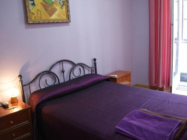 Casa Huésped Magdalena : photo 5 de la chambre chambre double avec salle de bains privative