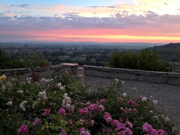 Relais Villa Ambrosetti : photo 4 de la chambre chambre double ou lits jumeaux avec salle de bains privative