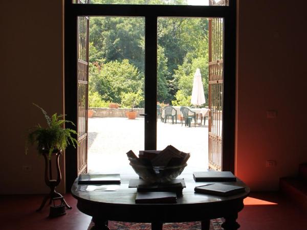 Relais Villa Ambrosetti : photo 7 de la chambre chambre double ou lits jumeaux avec salle de bains privative