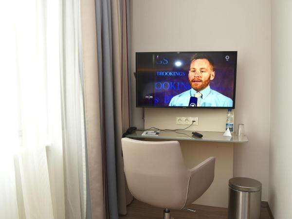 Hotel Bonn City : photo 7 de la chambre chambre double supérieure