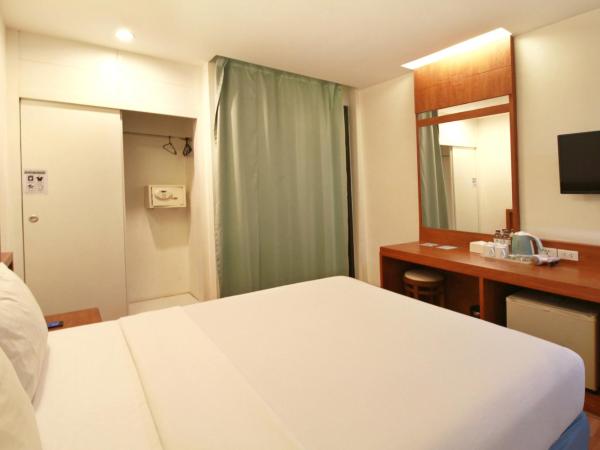 Ten Stars Hotel : photo 4 de la chambre chambre double standard