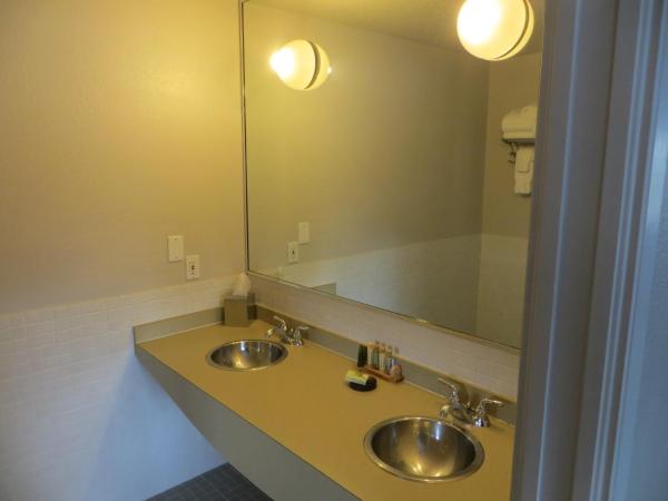 The EO Inn - Downtown Orlando : photo 6 de la chambre chambre lit king-size deluxe