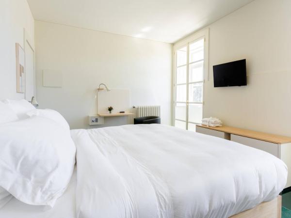 Duas Portas Townhouse : photo 5 de la chambre chambre double - vue sur mer