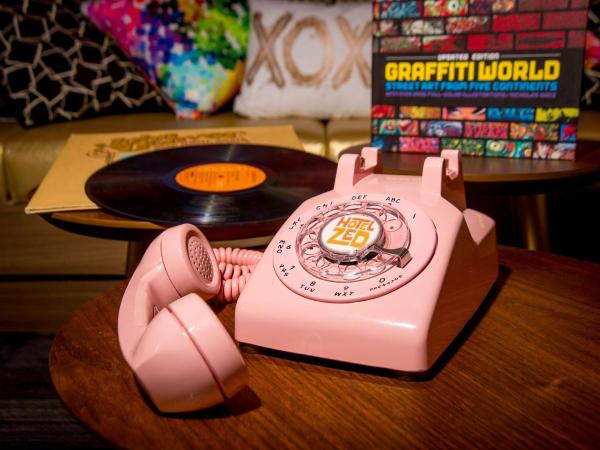 Hotel Zed Kelowna : photo 3 de la chambre chambre attribuée à l'arrivée