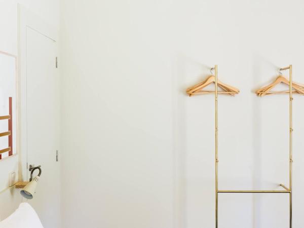 Duas Portas Townhouse : photo 3 de la chambre chambre triple - vue sur jardin