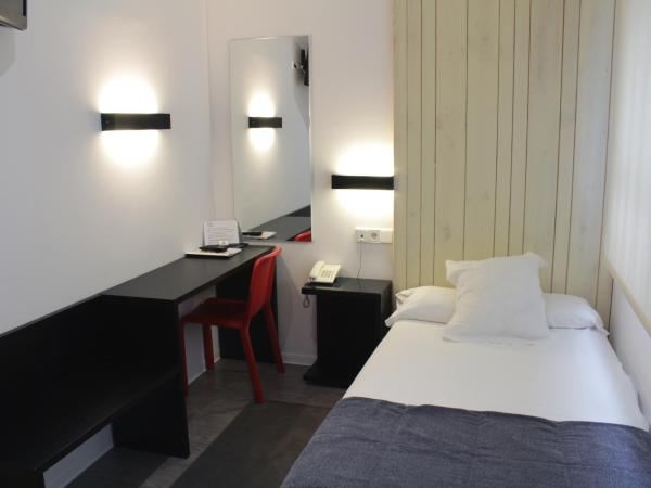 Hotel Lois : photo 6 de la chambre chambre simple