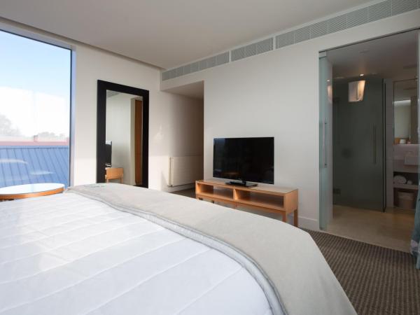 Commodore Airport Hotel Christchurch : photo 5 de la chambre suite 1 chambre Étage affaires