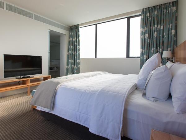 Commodore Airport Hotel Christchurch : photo 6 de la chambre suite 1 chambre Étage affaires
