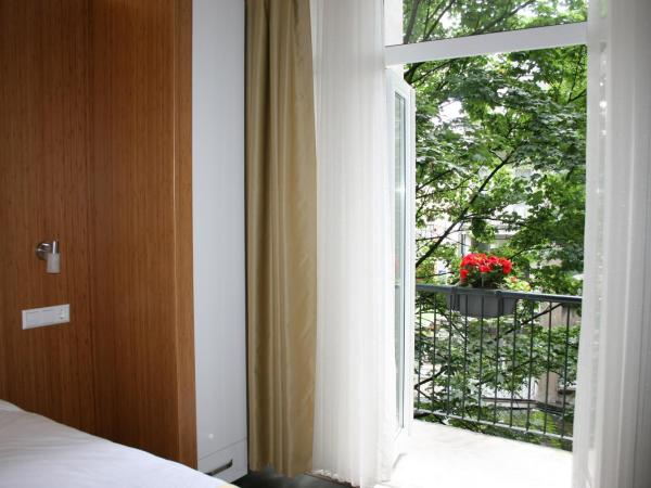 Hotel Larende : photo 8 de la chambre chambre double standard