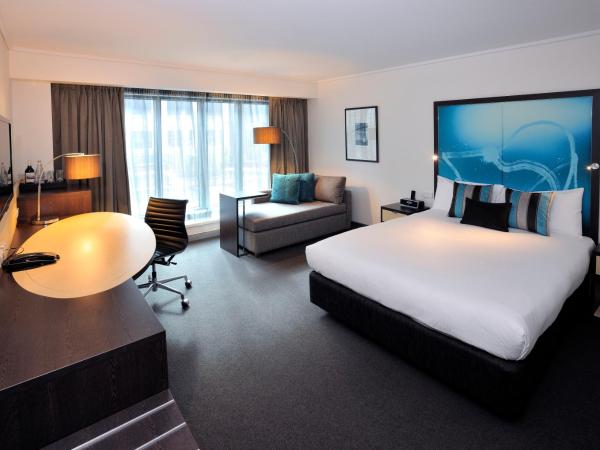 Novotel Melbourne On Collins : photo 1 de la chambre chambre de luxe avec lit king-size