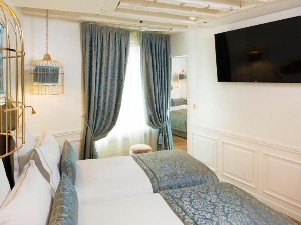 Académie Hôtel Saint Germain : photo 4 de la chambre chambre double de luxe avec baignoire spa 