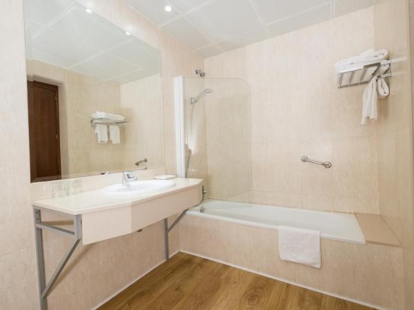 Ramon Berenguer IV : photo 8 de la chambre chambre double ou lits jumeaux