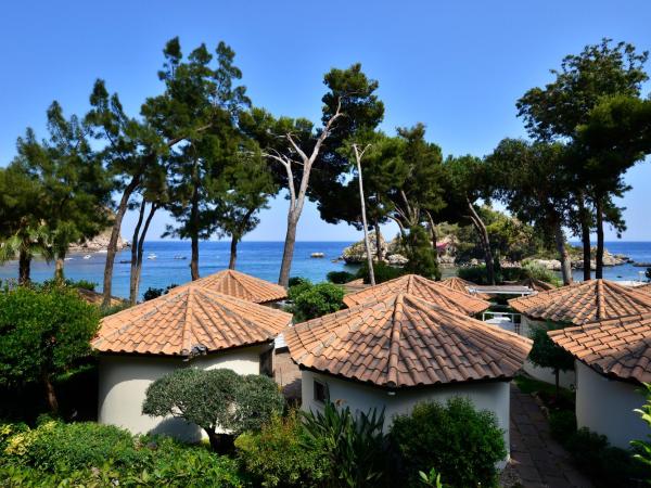 La Plage Resort : photo 4 de la chambre bungalow - vue sur jardin