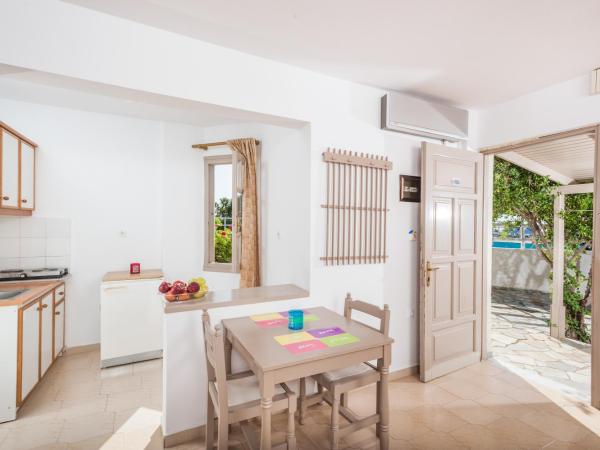 Panorama-Seaview Studios & Apartments : photo 7 de la chambre studio (2-3 adultes)