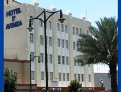 Hotel 5a Avenida : photo 3 de la chambre chambre double