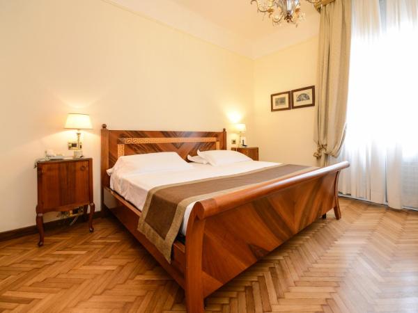 Hotel Vittoria : photo 2 de la chambre suite junior