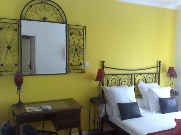 Cit'Hotel Le Mirage : photo 1 de la chambre suite familiale