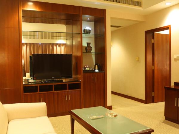 Jinling Jingyuan Plaza : photo 5 de la chambre suite supérieure