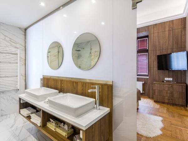 Hotel Elektor Premium : photo 5 de la chambre suite