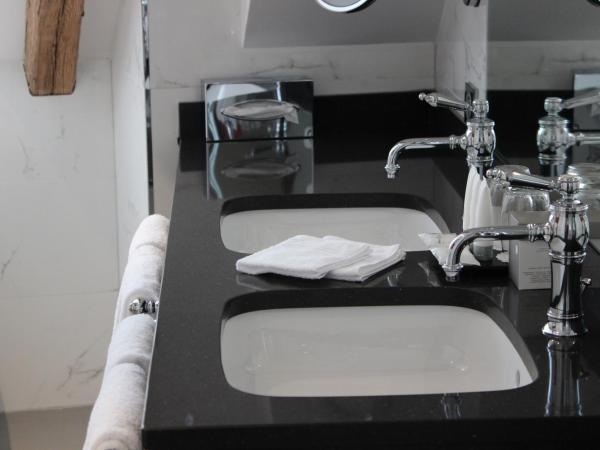 Hôtel & Spa Le Bouclier D'or : photo 4 de la chambre chambre prestige