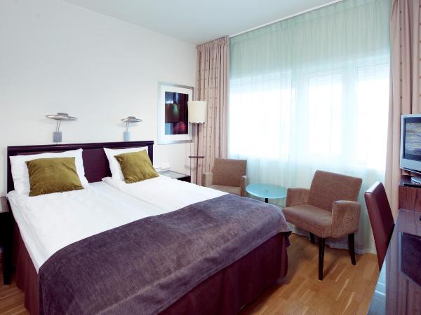 Clarion Collection Hotel Aurora : photo 4 de la chambre chambre double Économique avec dîner