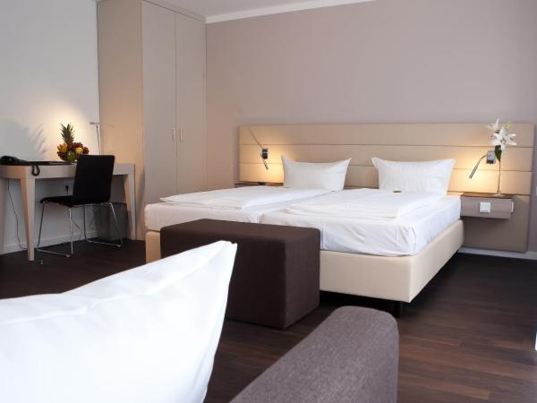 Manhattan Hotel : photo 1 de la chambre chambre triple