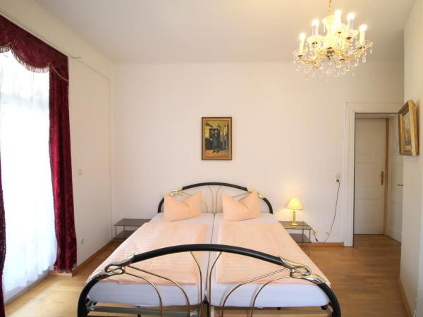 Hotel Zu den Linden : photo 6 de la chambre chambre double