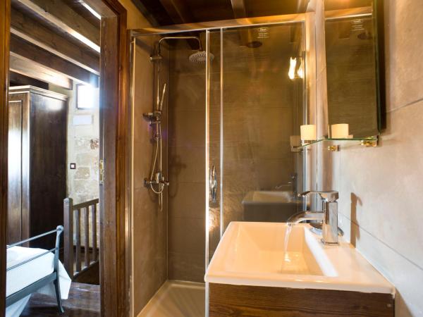 Mystic Hotel - Adults only : photo 2 de la chambre appartement supérieur selini - duplex